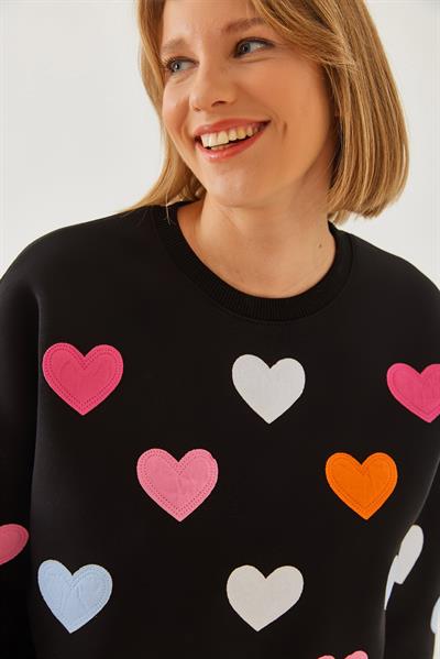 Kadın Kalp Nakışlı Üç İplik Şardonlu Sweatshirt 6458 60251955 - Siyah