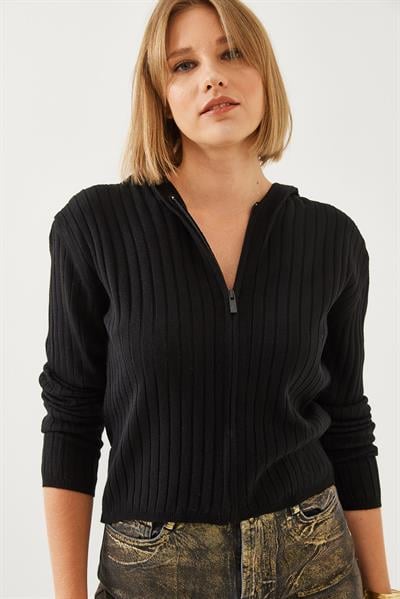 Kapüşonlu Fermuarlı Uzun Kollu Triko Hırka 20246857 - Siyah