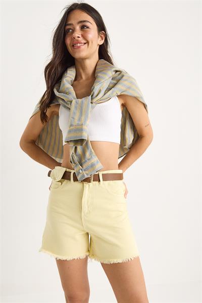 Kemerli Kanvas Gabardin Kot Şort - Limon Sarısı