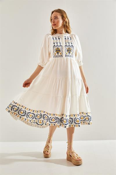 Kadın Nakış İşlemeli Keten Elbise 60221018 - Beyaz-Mavi