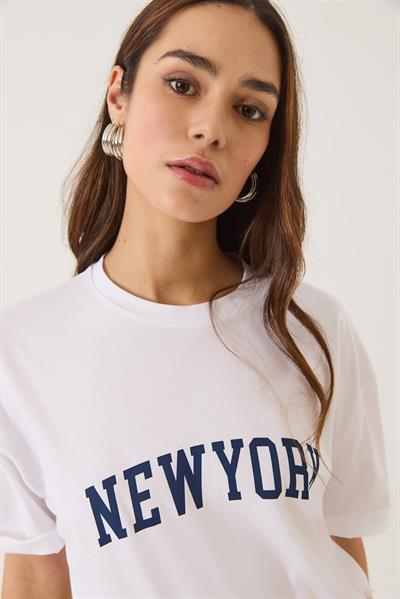 Kadın New York Baskılı Bisiklet Yaka Oversize T-Shirt 0267 60283155 - Beyaz