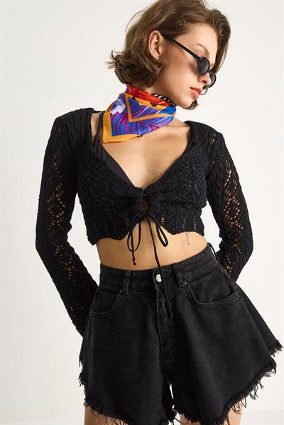 Kadın Önü Bağlamalı Ajurlu Triko Bluz 20259805 - Siyah