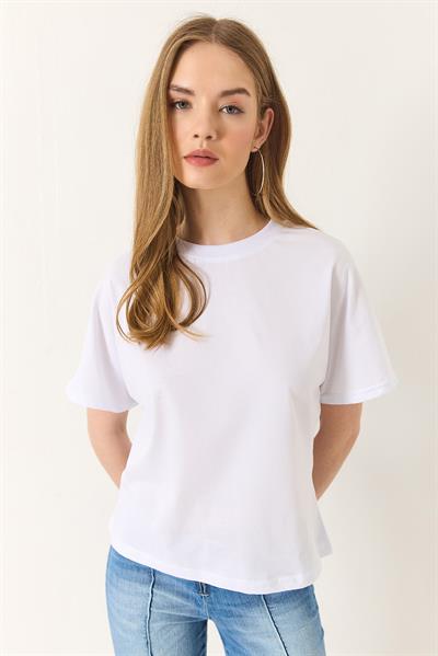 Kadın Organik Pamuklu Regular Kalıp Bisiklet Yaka Basic Kısa Kollu T-Shirt 60602048 - Beyaz