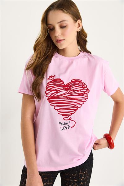 Kadın Pamuklu Kısa Kollu Bisiklet Yaka Kalp Nakışlı T-Shirt 60602028 - Pembe