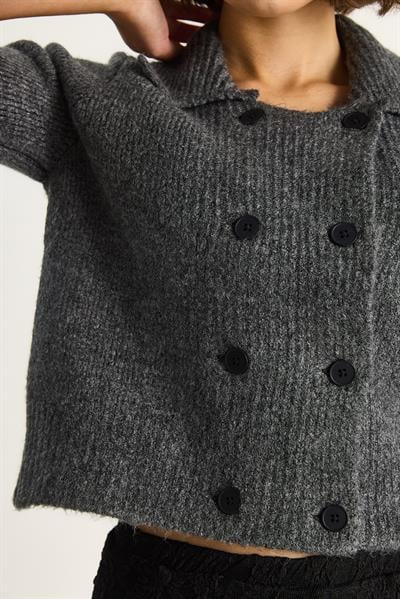 Polo Yaka Düğmeli Yumuşak Hırka 255252  60284080 - Antrasit