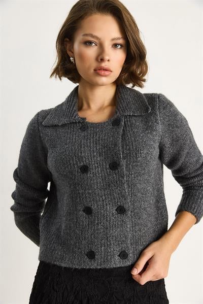 Polo Yaka Düğmeli Yumuşak Hırka 255252  60284080 - Antrasit