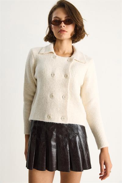 Polo Yaka Düğmeli Yumuşak Hırka 255252  60284080 - Taş