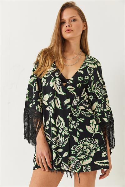 Kadın Püskül Detaylı Bağlamalı Desenli Kısa Viskon Kimono 60261497 - Siyah