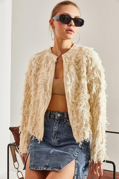 Püsküllü Triko Hırka - Krem