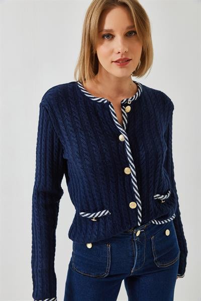 Saç Örgülü Cepli Triko Hırka 241083 60251984 - Lacivert