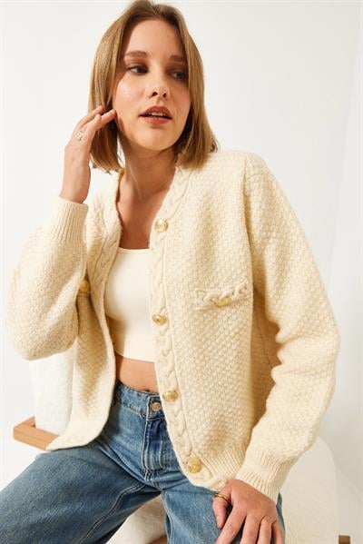 Saç Örgülü Düğmeli Triko Hırka - Krem