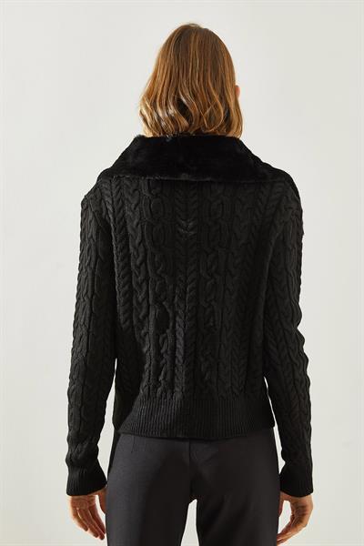 Saç Örgülü Yakası Kürklü Triko Hırka - Siyah