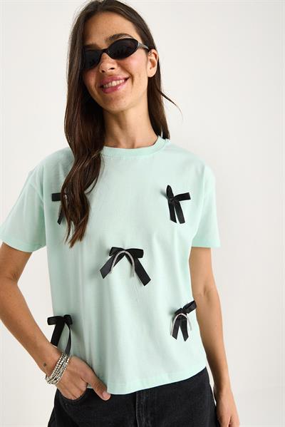 Kadın Saten Kurdela Aksesuarlı Taş Detaylı T-Shirt 60602011 - Mint Yeşili