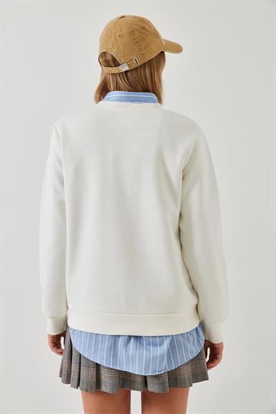 Kadın Üç İplik Şardonlu Nakışlı Sweatshirt 6476 60261023 - Beyaz