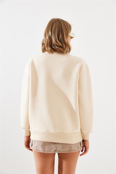 Kadın Üç İplik Şardonlu Renkli Kalp Baskılı Sweatshirt MBHS007 60601007 - Bej