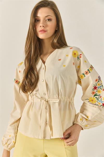 Kadın V Yaka Nakışlı Belden Bağlamalı Kolları Lastikli Keten Gömlek 2007 60283308 - Bej