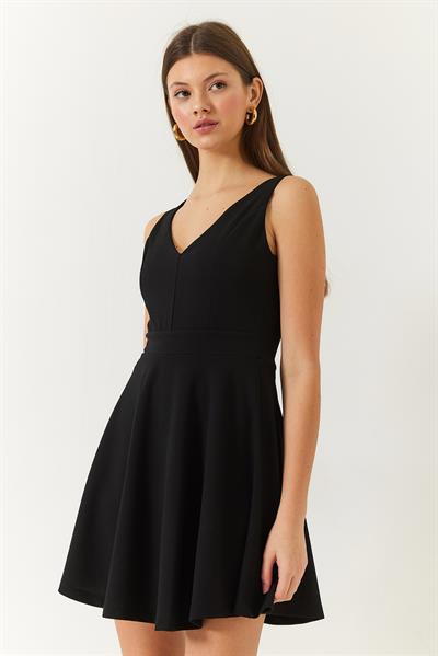 Kadın V Yaka Sırt Dekolteli Mini Elbise 60261377 - Siyah