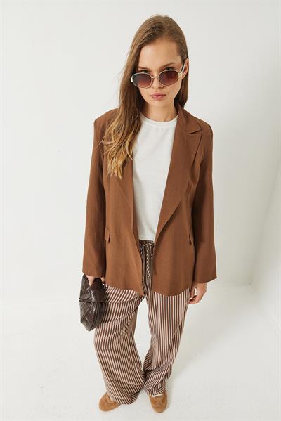 Kadın Vatkalı Astarı Çizgili Çilek Kumaş Blazer Ceket 50178 60283002 - Taba
