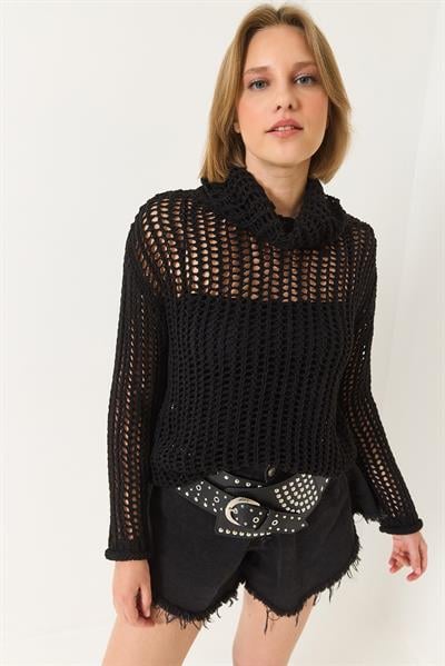 Kadın Yakalı Oversize Uzun Kollu Ajurlu Bluz 20251029 - Siyah