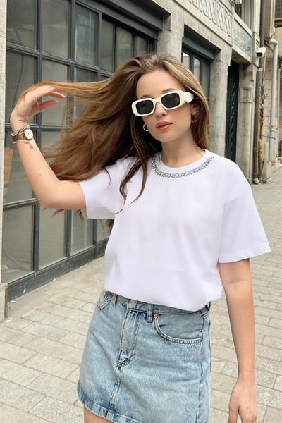 Kadın Yakası Taş İşlemeli Penye Tshirt 60211011 - Beyaz