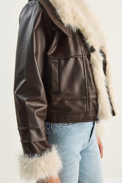 Yakası Ve Kolları Kürklü Suni Deri Ceket 2760 60261576 - Kahve