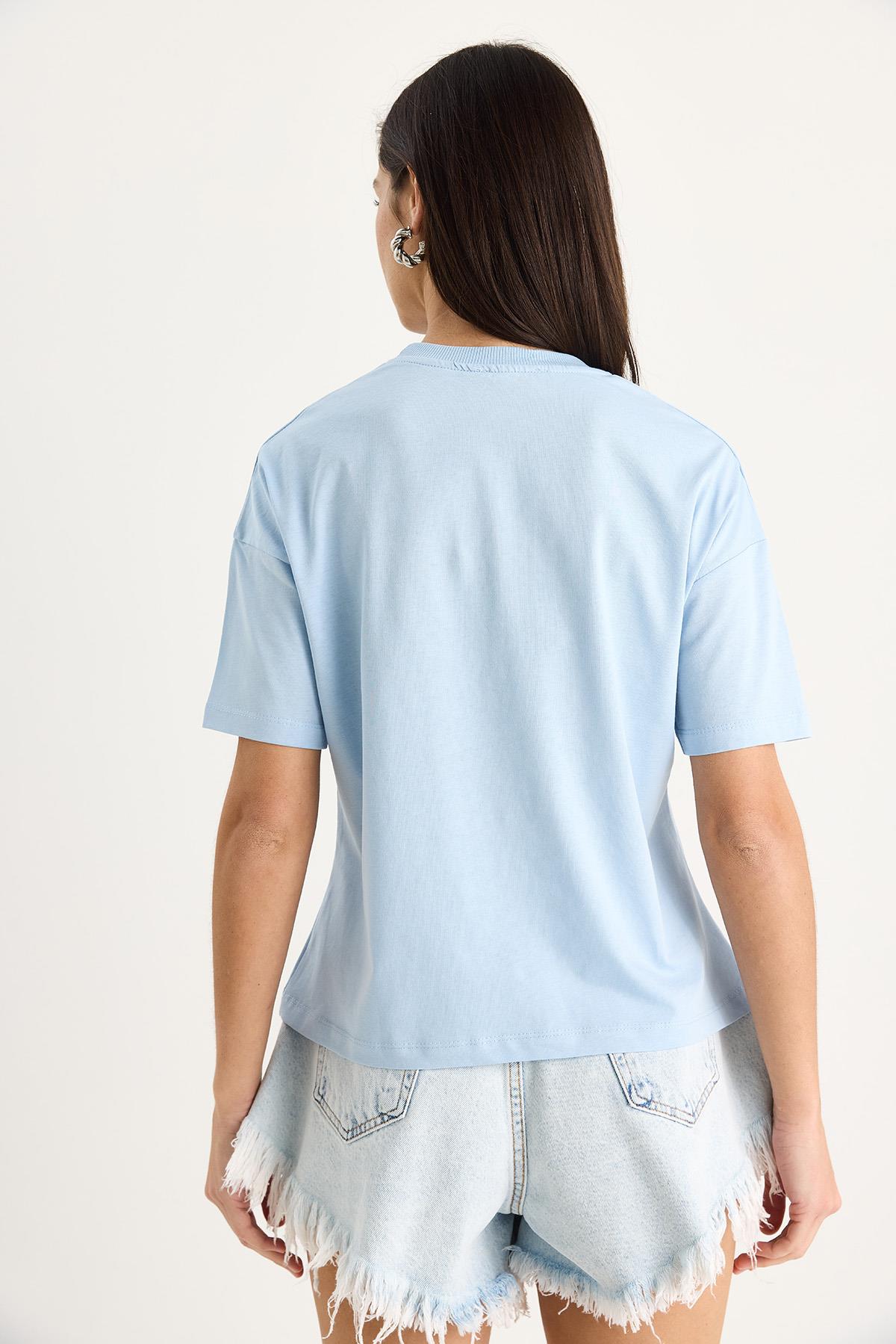 Kadın %100 Organik Pamuk Relaxed Fit Yuvarlak Yakalı T-Shirt 60602050 - Mavi · 6