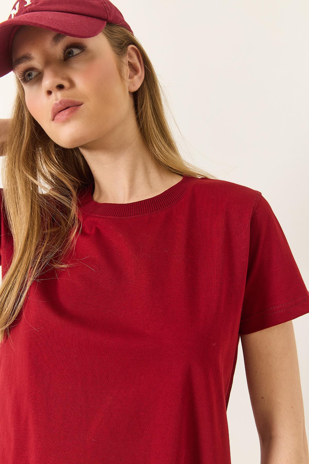 Kadın %100 Organik Pamuklu Comfort Fit Arkası Uzun Basic T-shirt 60602049 - Bordo · 6
