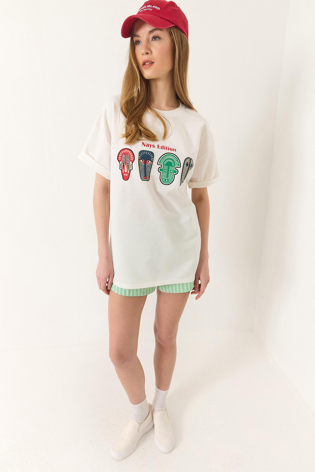 Kadın Baskılı Oversize Kısa Kollu Basic T-Shirt 60284034 - Beyaz