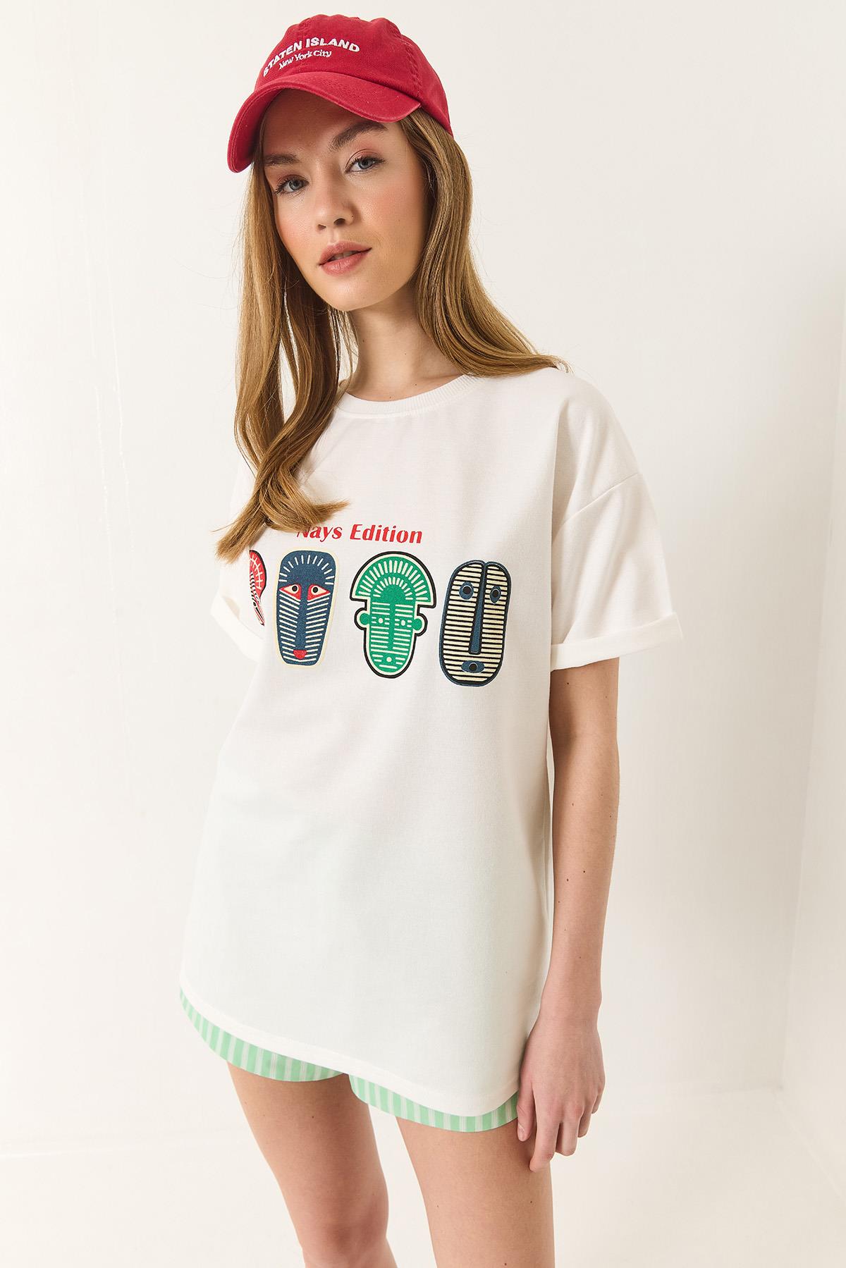 Kadın Baskılı Oversize Kısa Kollu Basic T-Shirt 60284034 - Beyaz · 5