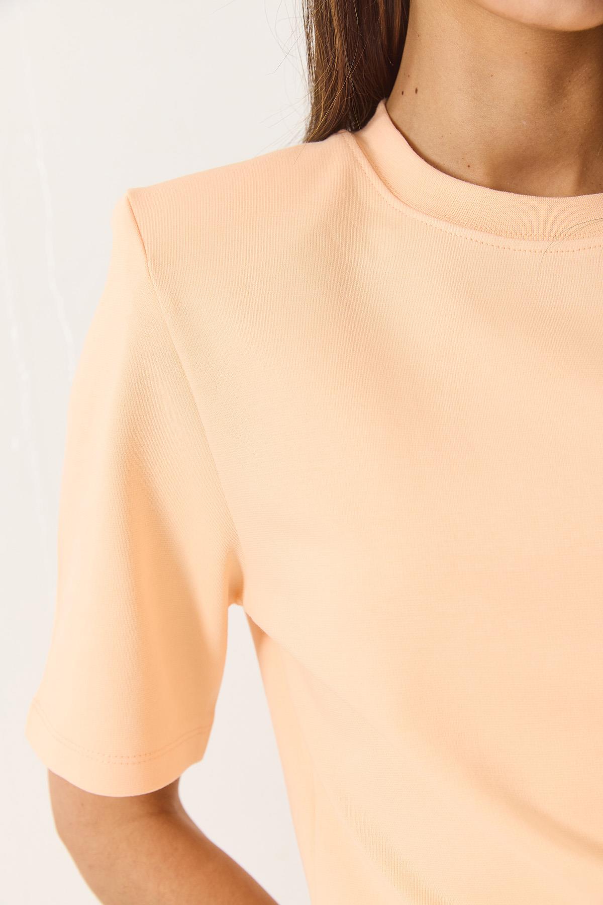 Kadın Bisiklet Yaka Vatkalı Pamuklu Basic T-Shirt 241134 60283128 - Yavru Ağzı · 6