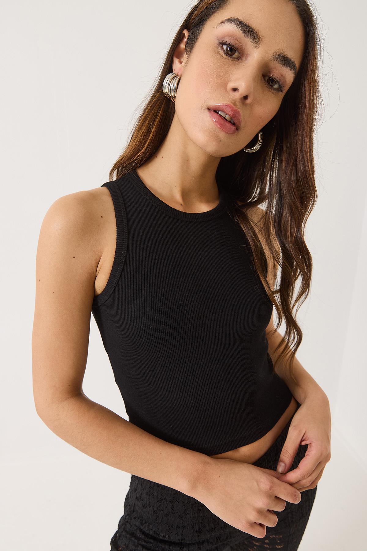 Kadın Fitilli Halter Yaka Kaşkorse Basic Crop Top Atlet 60602045 - Siyah · 5