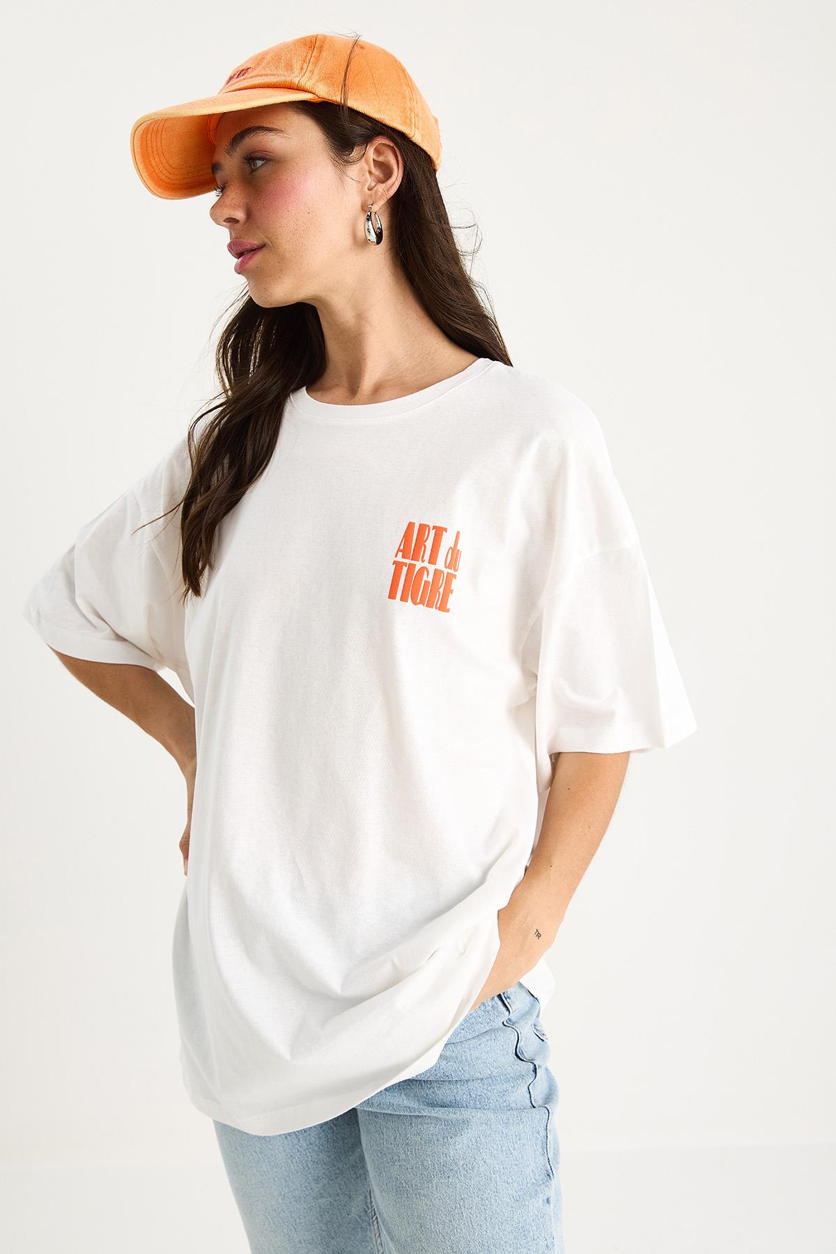 Kadın %100 Pamuklu Kaplan Baskılı Oversize T-Shirt 6015 60283454 - Beyaz · 5