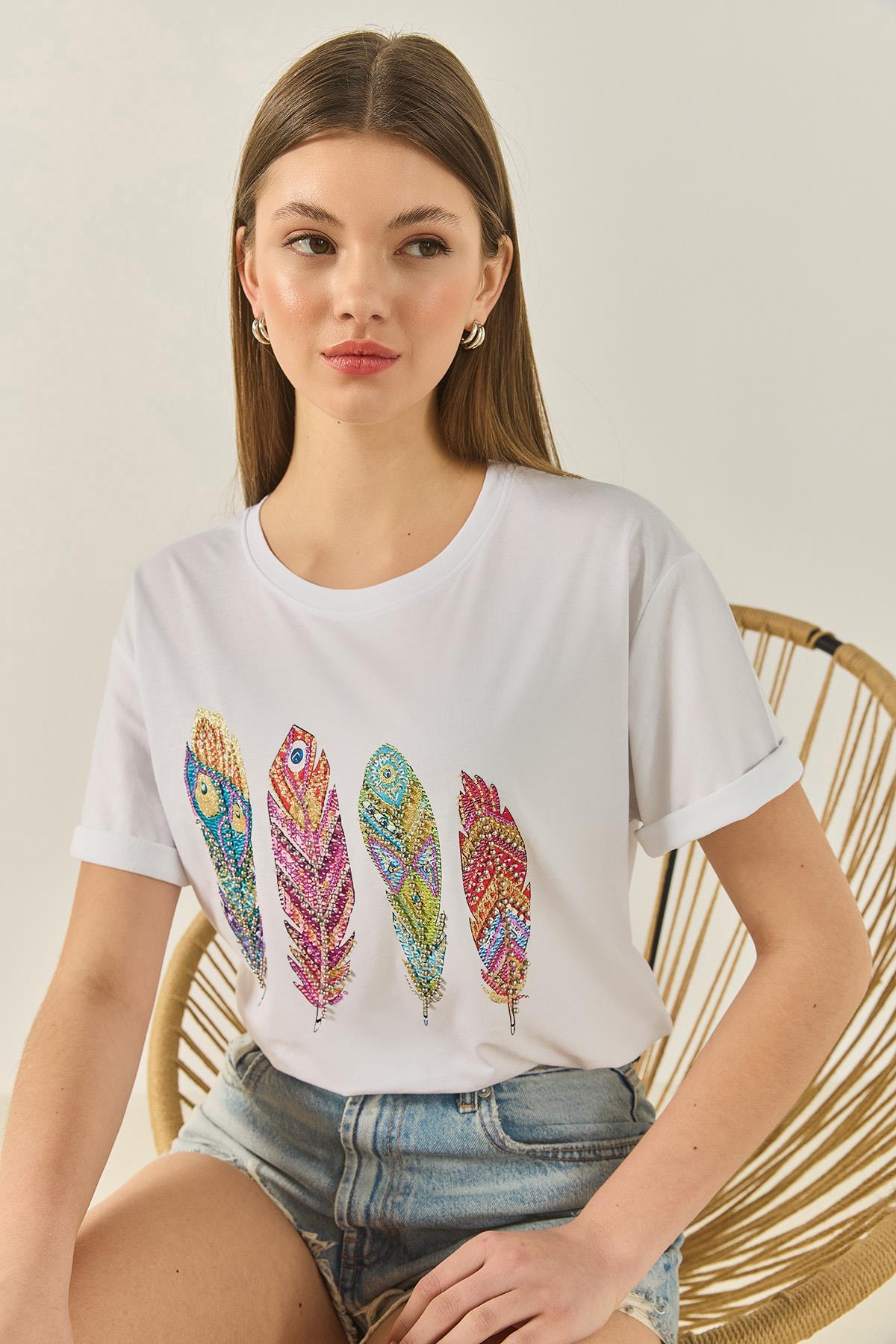 Kadın Bisiklet Yaka Tüy Desen Boncuk İşlemeli Oversize Pamuklu T-Shirt 1820 60283285 - Beyaz · 3