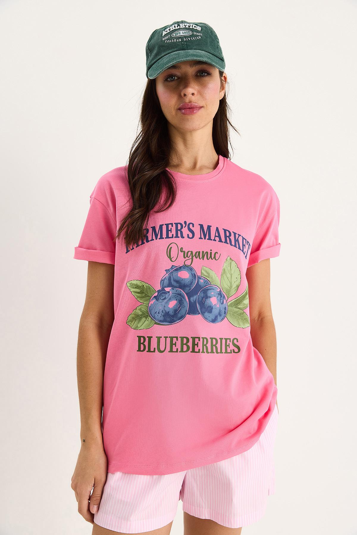 Kadın Blueberries Baskılı Bisiklet Yaka %100 Pamuklu T-Shirt 6702 60283451 - Pembe · 2