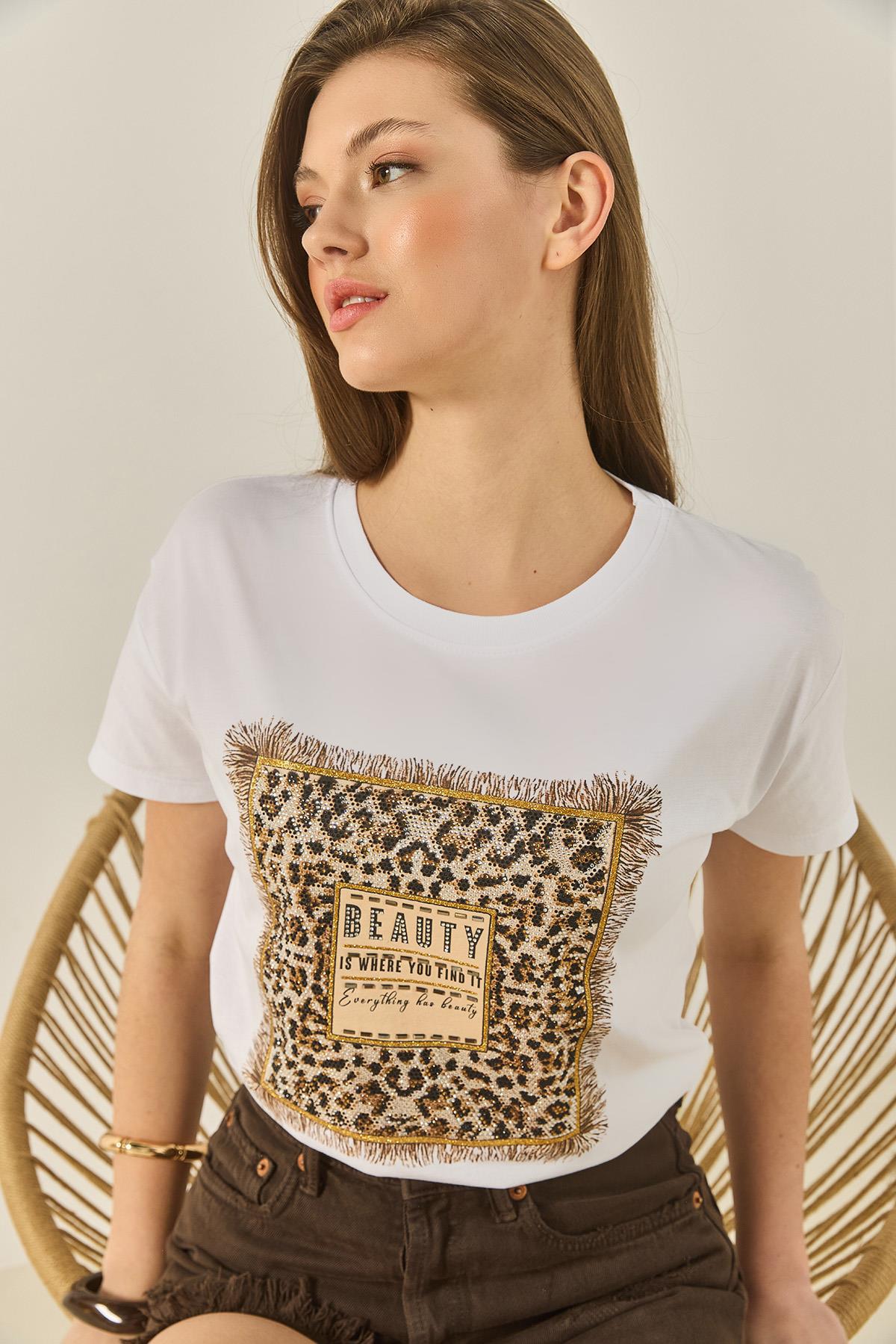 Kadın Bsisiklet Yaka Kısa Kollu Taş Baskılı Leopar Detaylı Normal Kalıp T-Shirt 1631 60283280 - Beyaz
