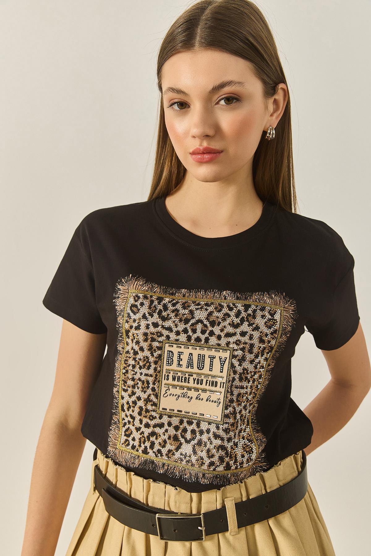 Kadın Bsisiklet Yaka Kısa Kollu Taş Baskılı Leopar Detaylı Normal Kalıp T-Shirt 1631 60283280 - Siyah · 3
