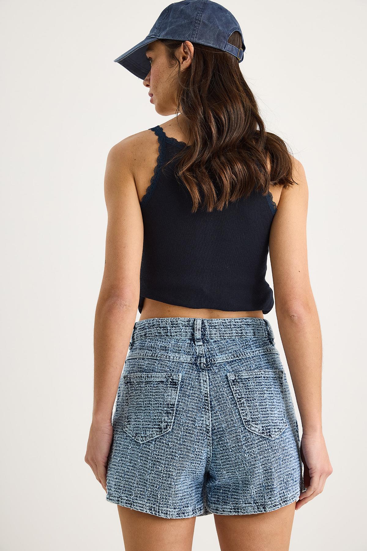 Kadın Cep Detaylı Kruvaze Kapamalı Dokulu Denim Şort Etek 8017 60283269 - Mavi · 7