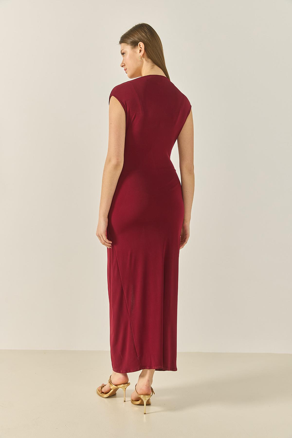 Kadın Toka Detaylı Büzgülü Yırtmaçlı Saran Candy Elbise 60283247 - Bordo · 7