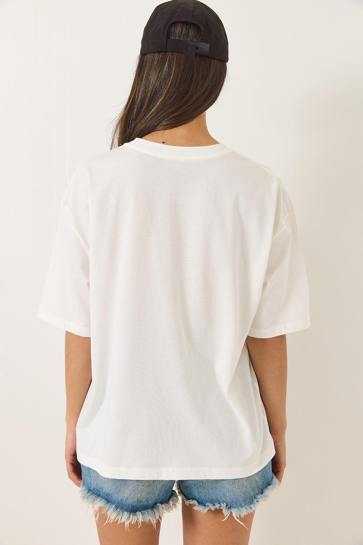 Kadın Limon Baskılı Beyaz Pamuk Penye Oversize T-Shirt 251047 60283126 - Beyaz · 6