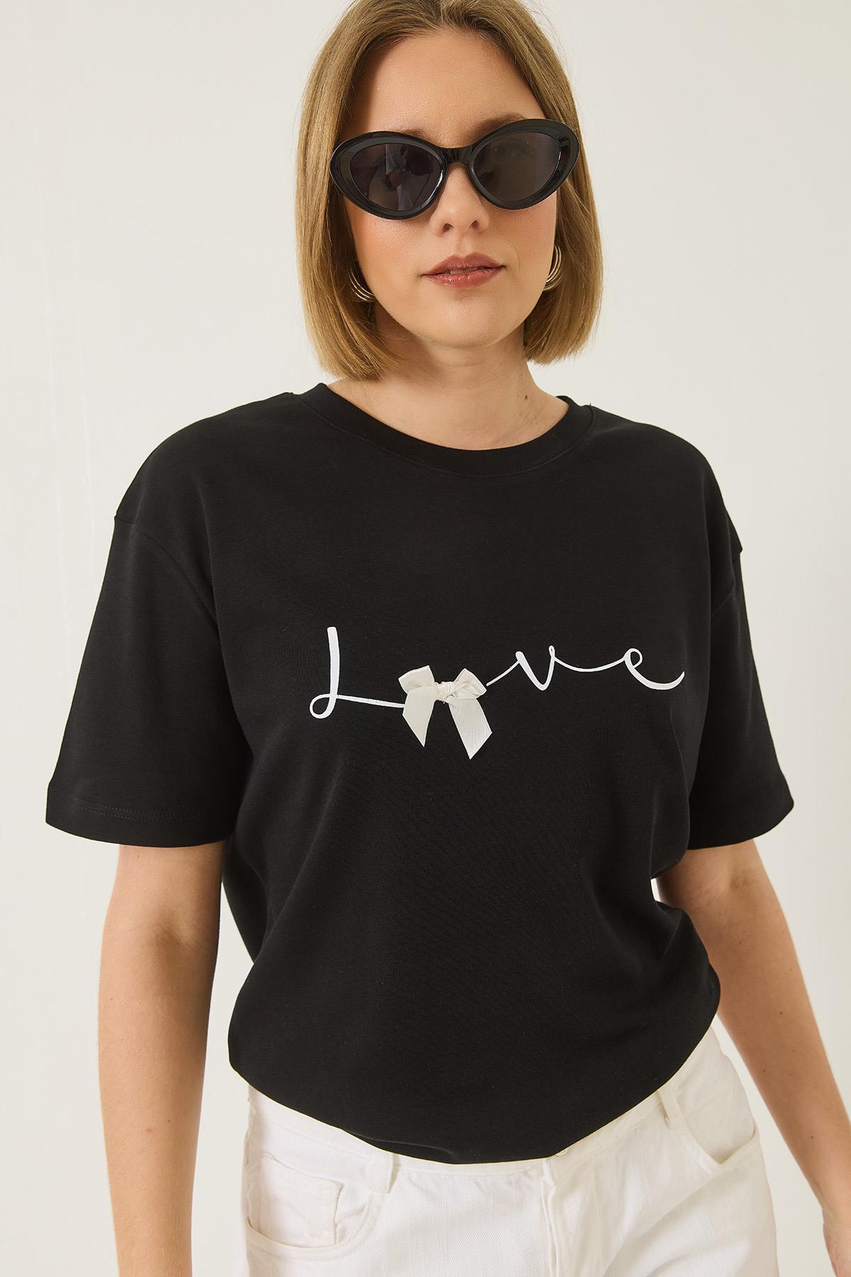 Kadın Love Baskılı Kurdele Detaylı Normal Kalıp Pamuklu T-Shirt 60283208 - Siyah · 3