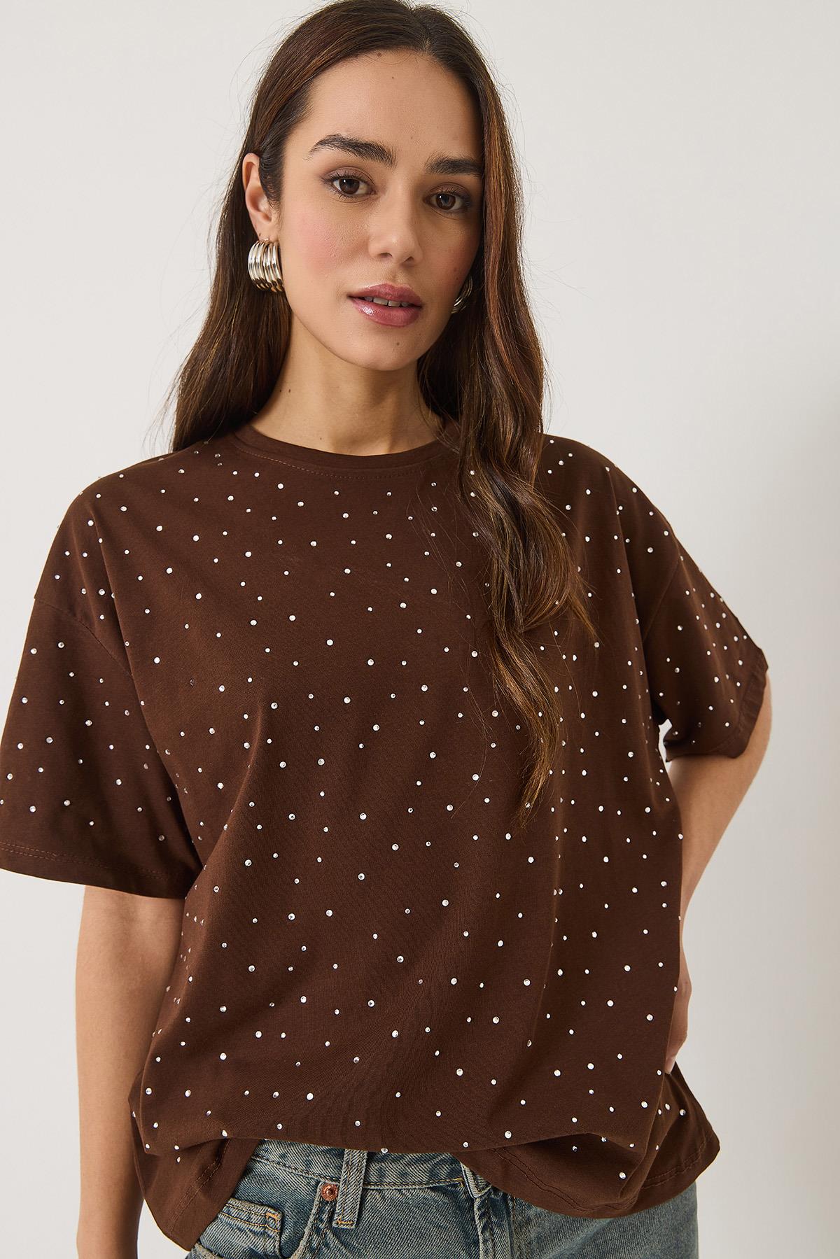Kadın Pul Detaylı Bisiklet Yaka Kısa Kollu T-Shirt 3028 60283149 - Kahverengi · 4