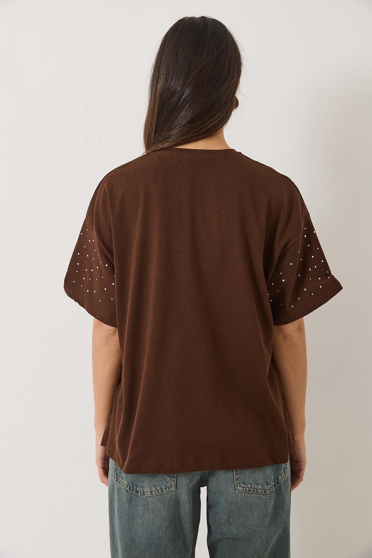 Kadın Pul Detaylı Bisiklet Yaka Kısa Kollu T-Shirt 3028 60283149 - Kahverengi · 6