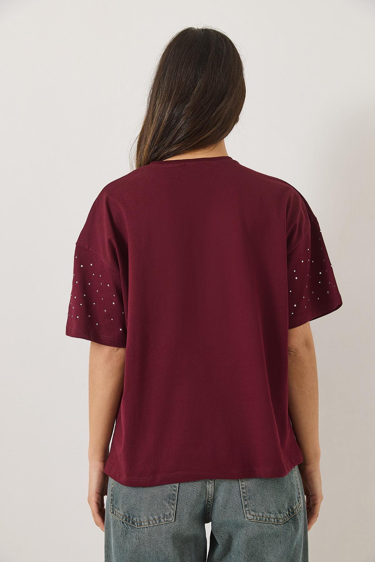 Kadın Pul Detaylı Bisiklet Yaka Kısa Kollu T-Shirt 3028 60283149 - Bordo · 6