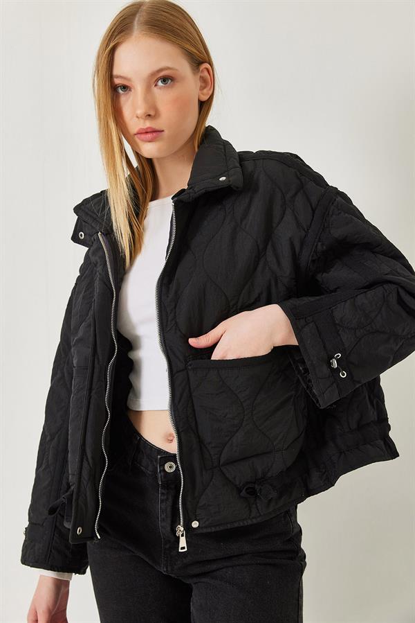 Kadın Kadın Oversize Dik Yaka Fermuarlı Çıtçıtlı Cepli Mevsimlik
