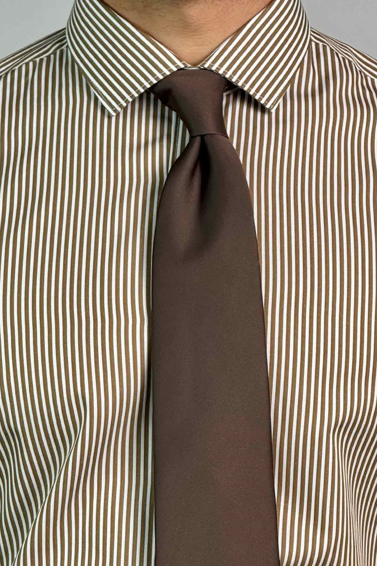 Slim Fit Klasik Çizgili Vizon Renk Koton Gömlek
