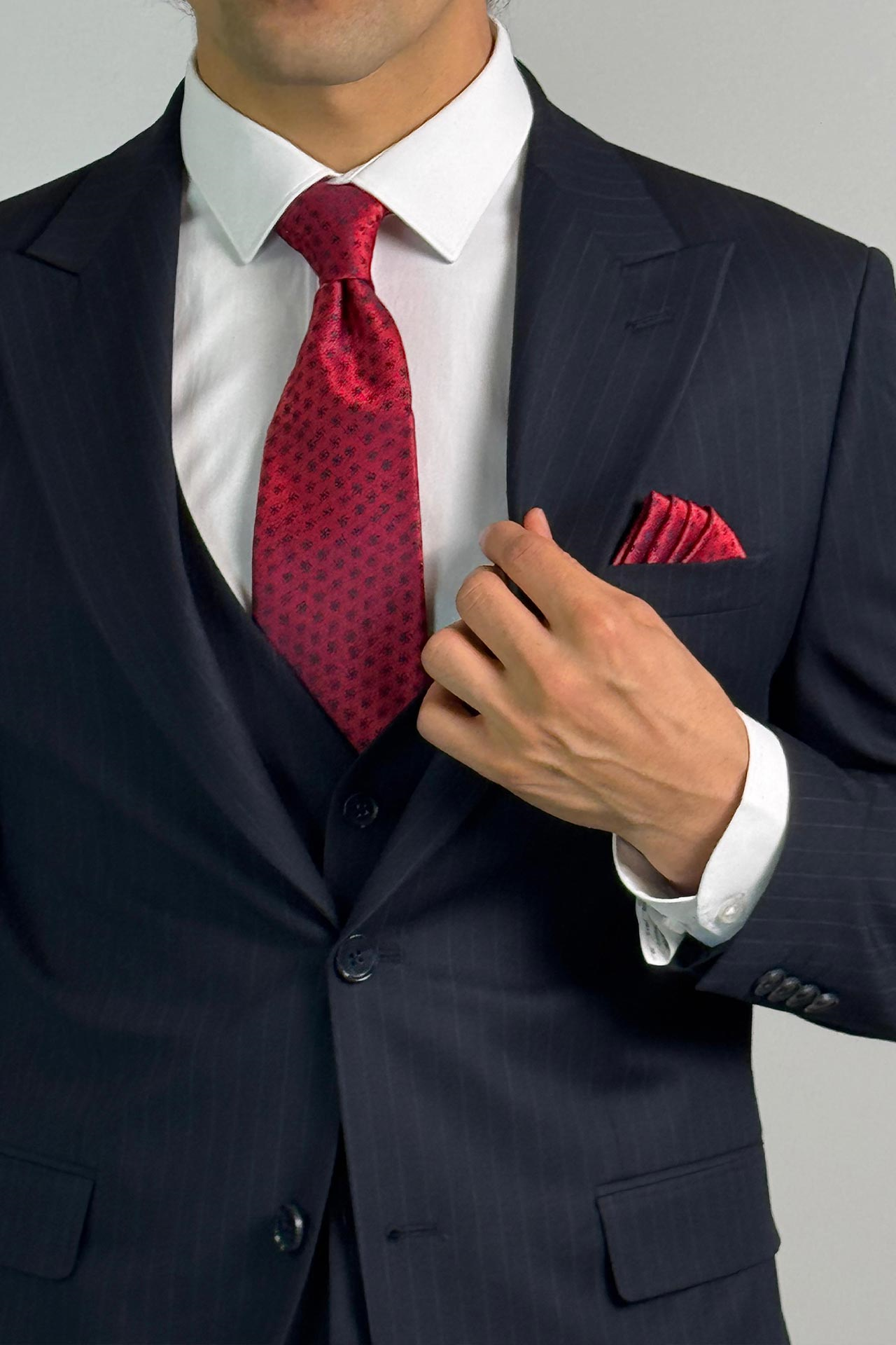 Kırlangıç Yaka Çizgili Slim Fit Yelekli Lacivert Takım Elbise