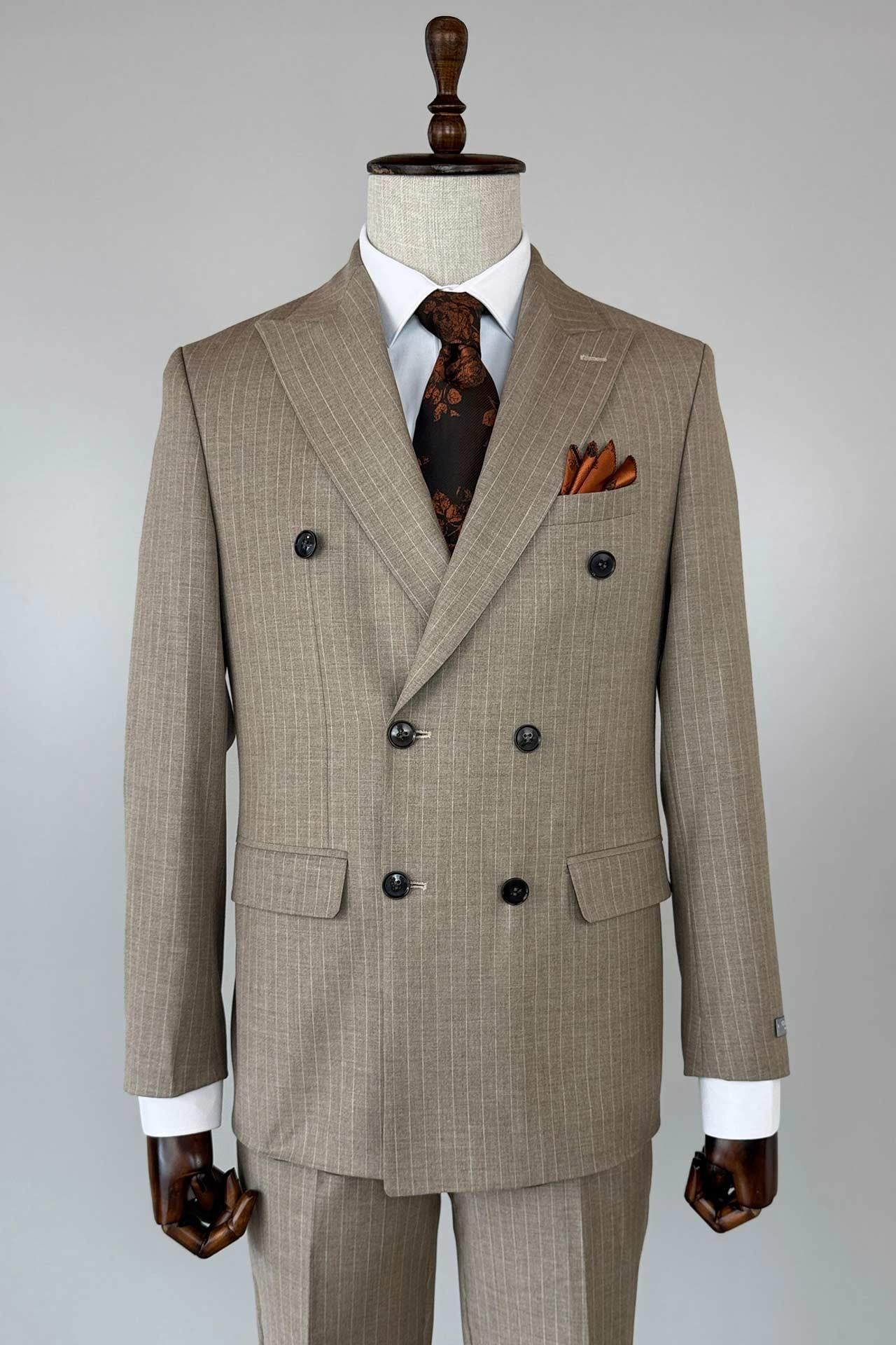 Slim Fit Kruvaze Çizgili Kahverengi Yün Takım Elbise