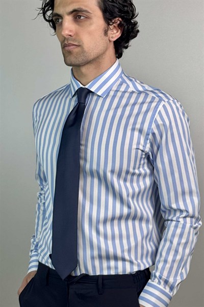 Slim Fit Klasik Çizgili Mavi Koton Gömlek