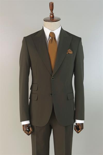 Pileli Pantolonlu Sivri Yaka Klasik Yeşil Takım Elbise