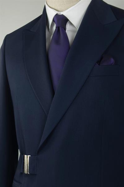 Tokalı Kruvaze Lacivert Takım Elbise